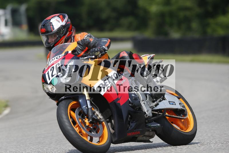 /25 10.06.2025 MaxRacing ADR/Gruppe gruen/126